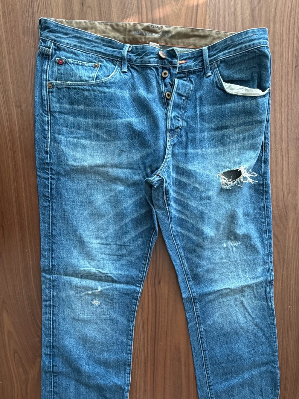 Banana Republic Distressed Blue Slim Straight Jeans Men’s